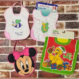 Bundle of 4 Vintage Baby Bibs NWT Minnie Mouse Big Bird Sesame Street